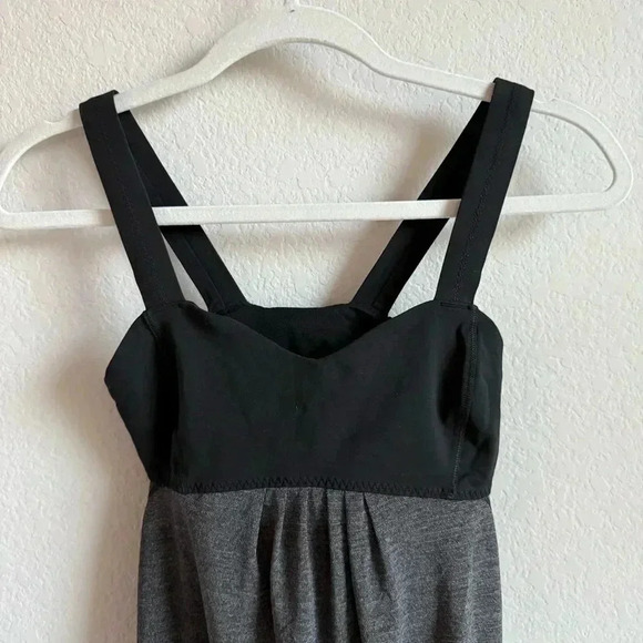 Lululemon Run Women’s Black Gray Back On Track Athletic Sleeveless Tank Size 4 - Picture 6 of 8